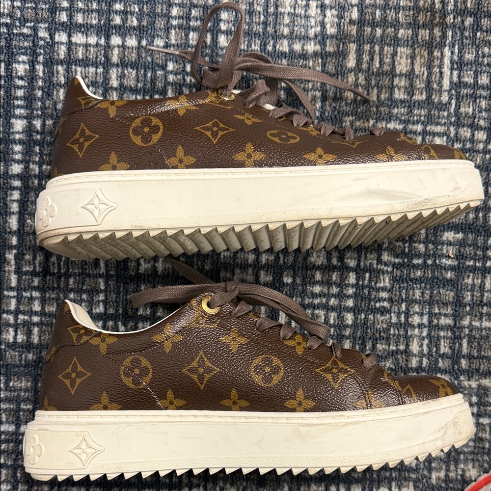 Authentic Louis Vuitton Brown and Monogram Women's Sneakers - Picture 3 of 7